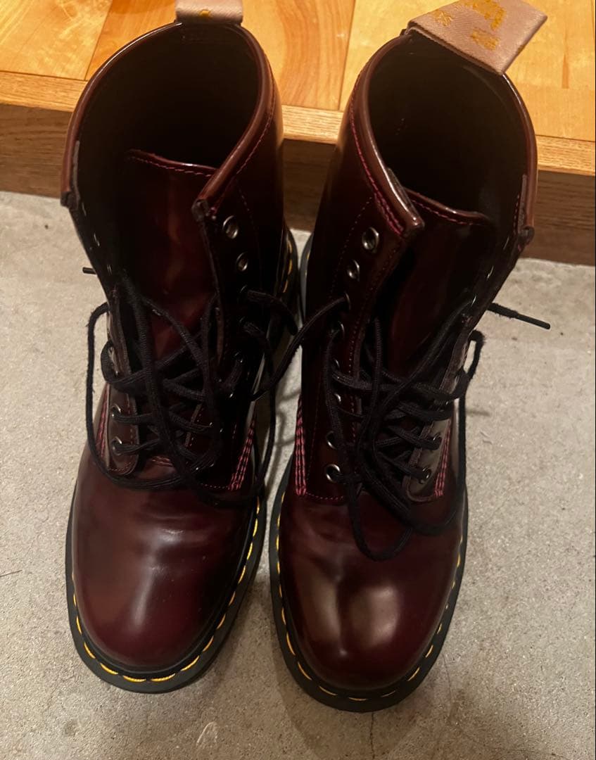 最安価　常田大希着用　Dr. Martens UK8 vegan レザー　モデル