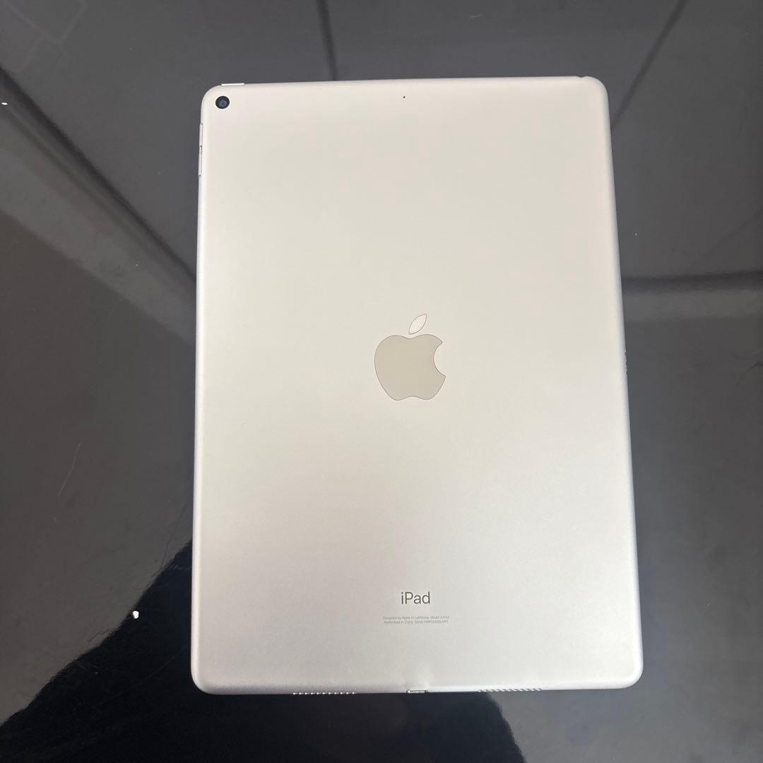 【美品】iPadAir3 第3世代 64GB WIFIモデル
