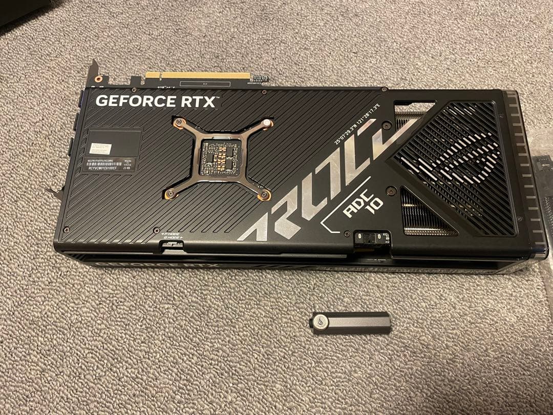 グラフィックボード・グラボ・ビデオカード ROG Strix RTX 4070 Ti Super OC 16GB