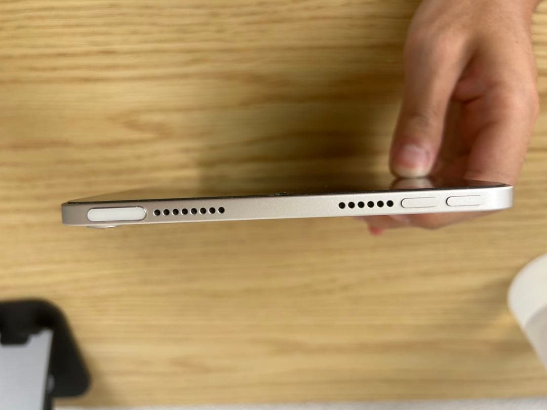 Apple iPad mini 6 スターライト 64GB Wi-Fi(箱無し)