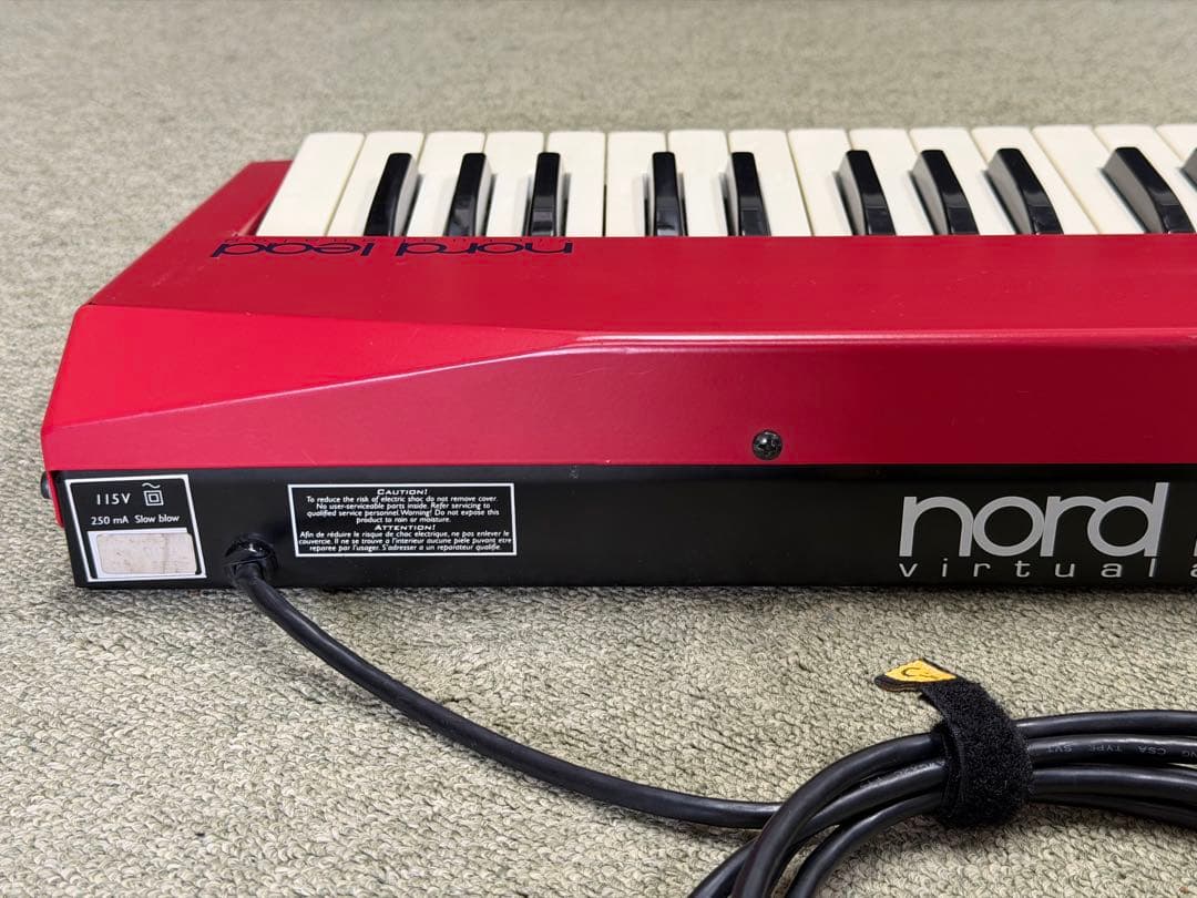 Nord Lead シンセサイザー / バーチャルアナログキーボード