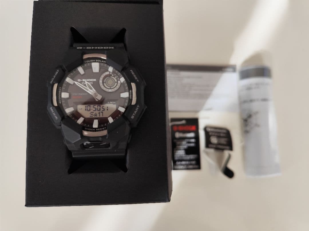 G-SHOCK ス GA-B010-1AJF ソーラー Bluetooth