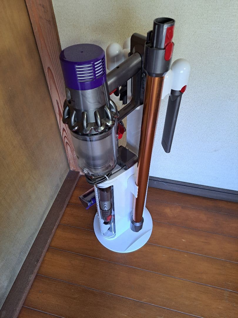 【a433】60分 ダイソン　コードレス　掃除機　SV12　フロアドック　保証有