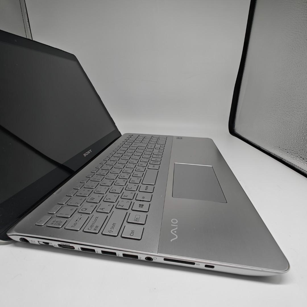 【VAIO】SVF 高性能i7 SSD256GB 8GB シルバー ノートPC