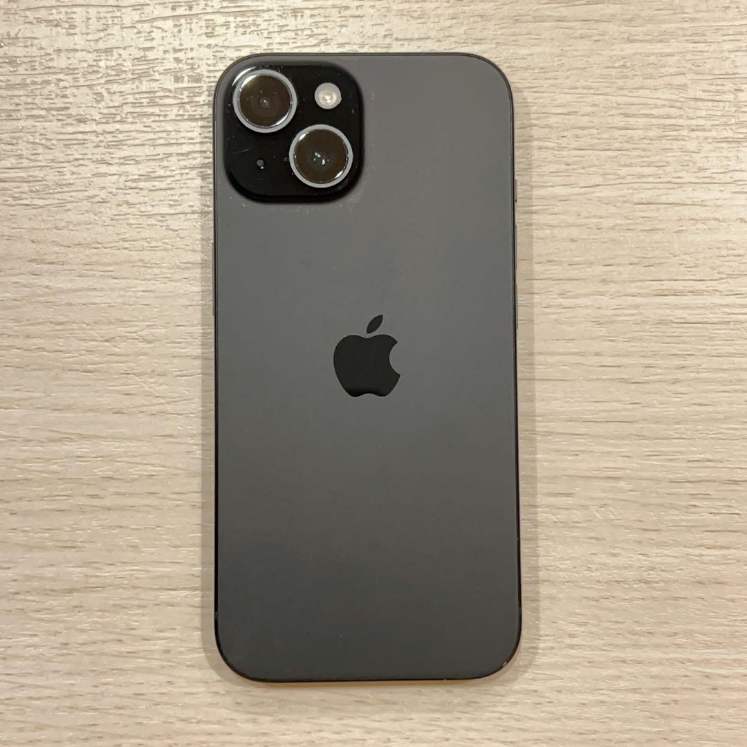iPhone 15 ブラック 128GB