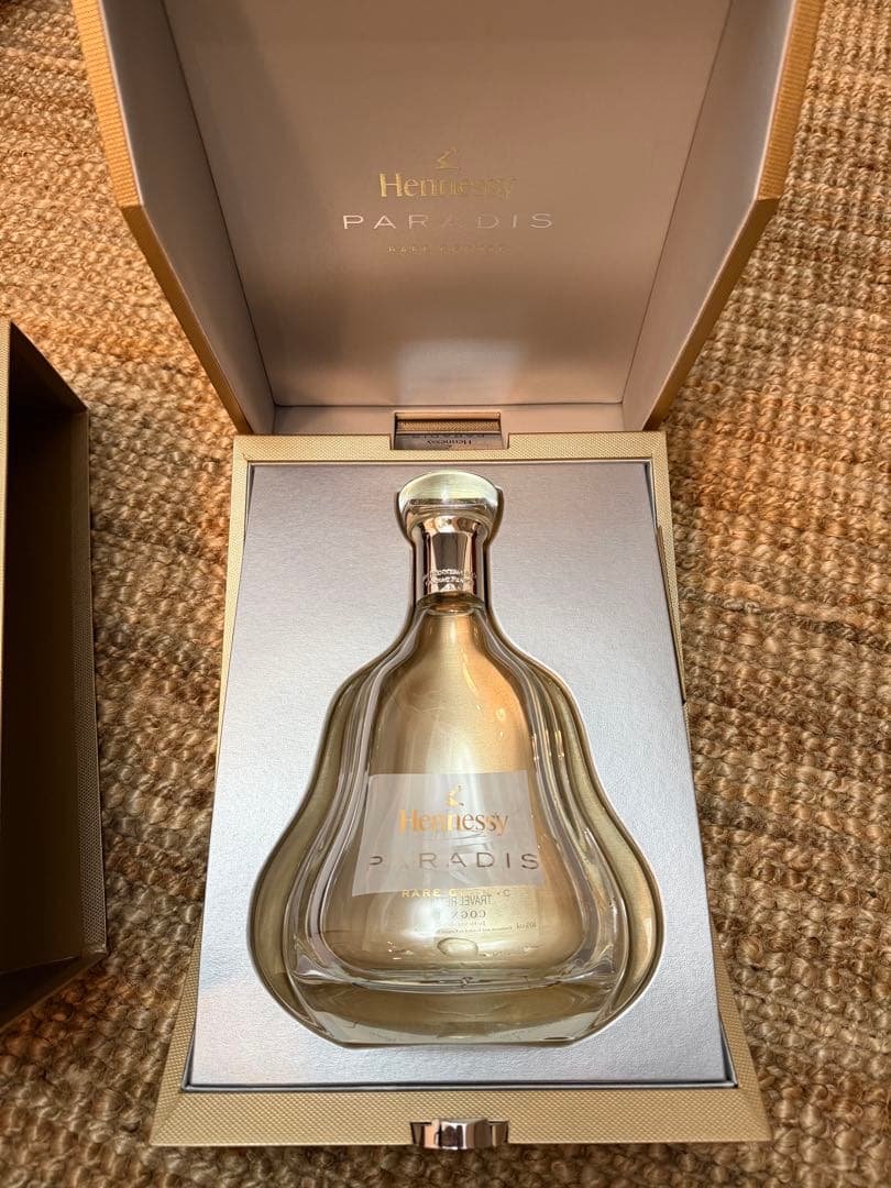 ヘネシー パラディ Hennessy PARADIS 空瓶 空箱 箱カバー