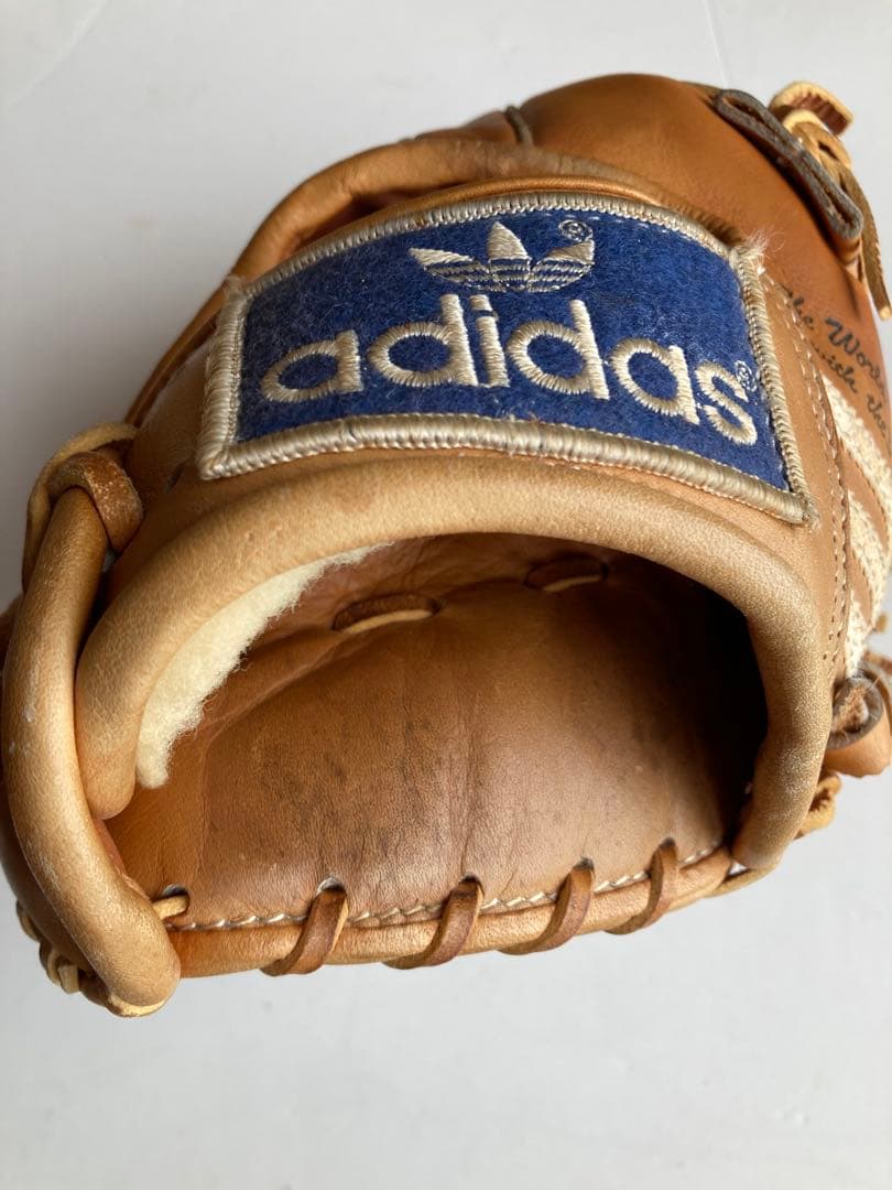 O*8様 adidas硬式用グラブ　内野手用