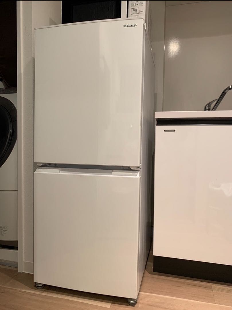 【美品】シャープ 冷蔵庫 SJ-D15HJ-W 152L 2022年製