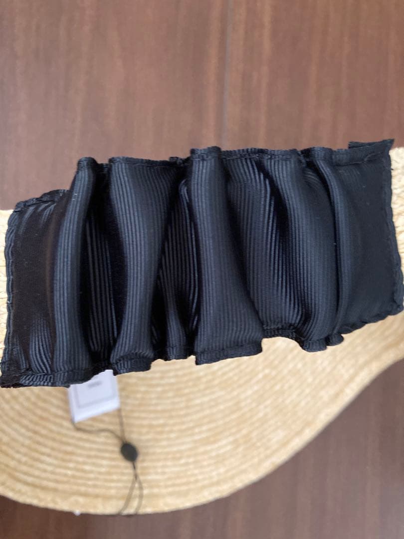 未使用✨Helen Kaminski MEDEA バイザー