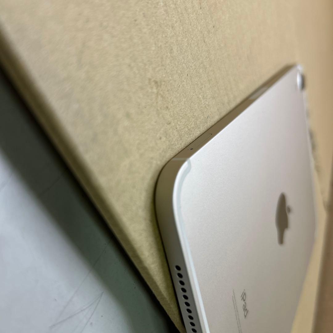 iPad mini (第６世代) Wi-Fi + Cellular 64GB