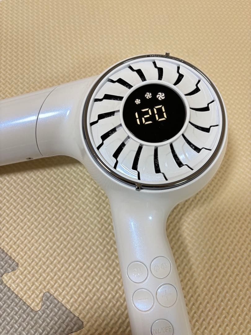 クレイツイオン　CREATE ION PROFESSIONAL ヘアドライヤー