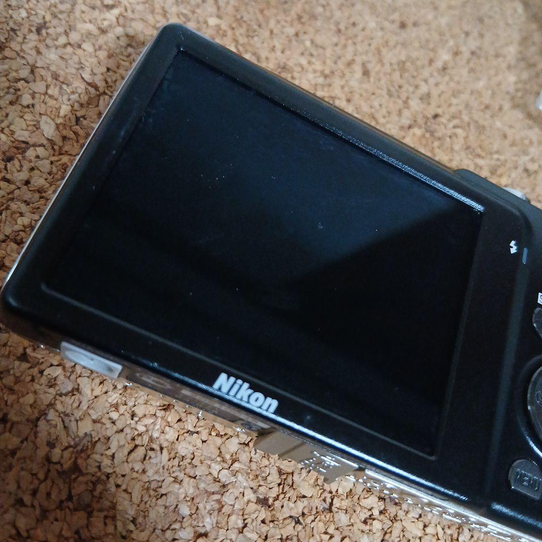 Nikon LPIX S3100 デジカメ シルバー