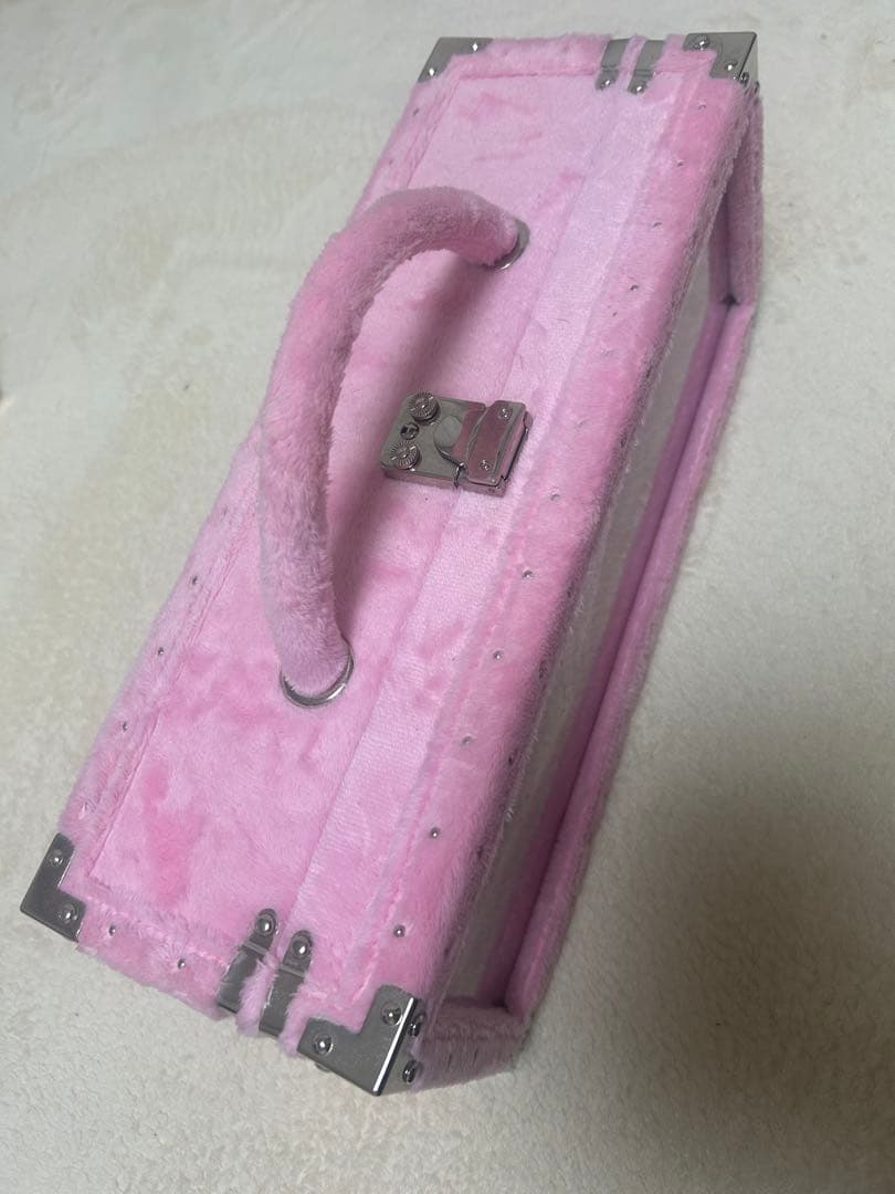 エンジェル　シャンパン　ドゥミセックロゼ　ファーピンク