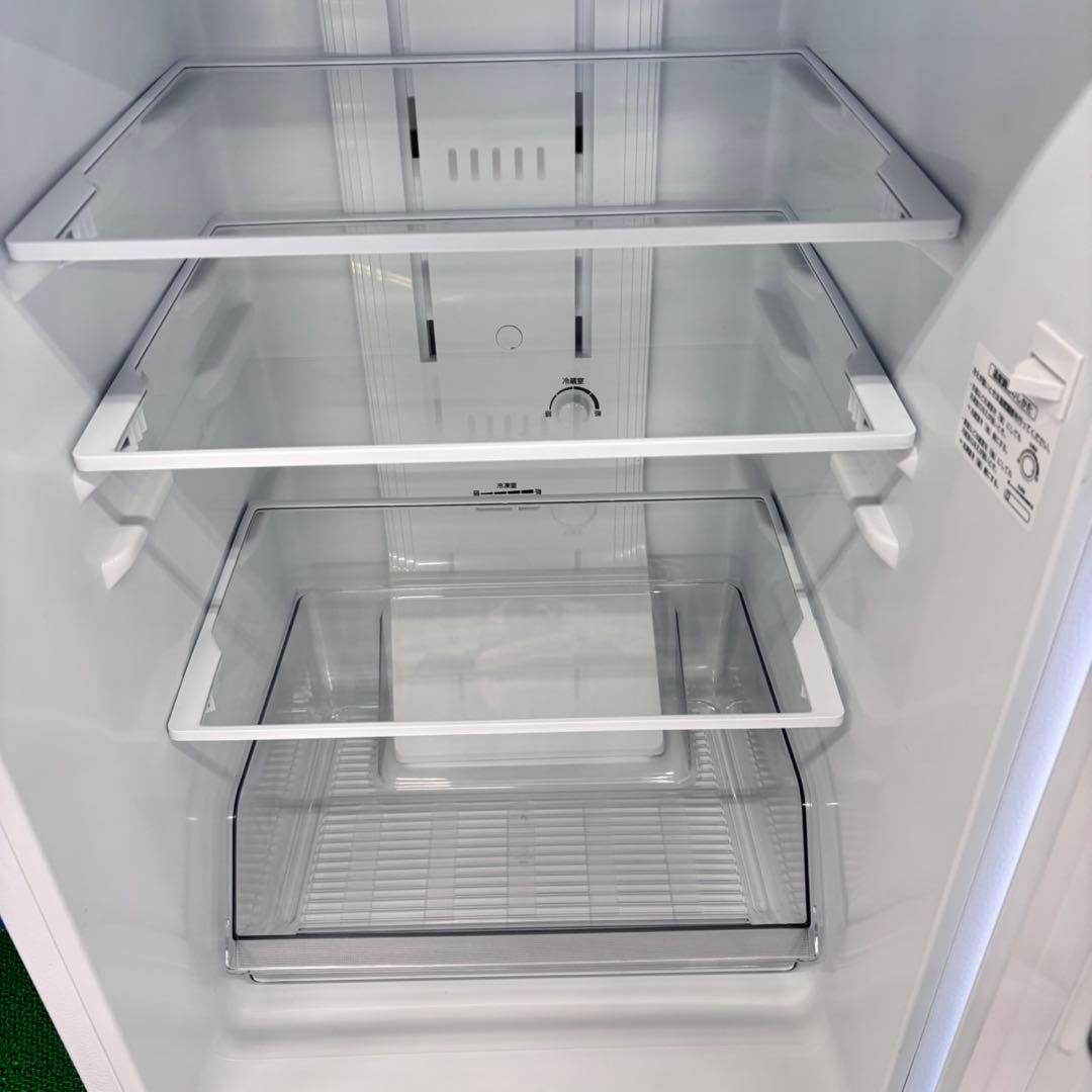 730 東芝　冷蔵庫　小型　一人暮らし　100L〜200L 洗濯機も有　極美品