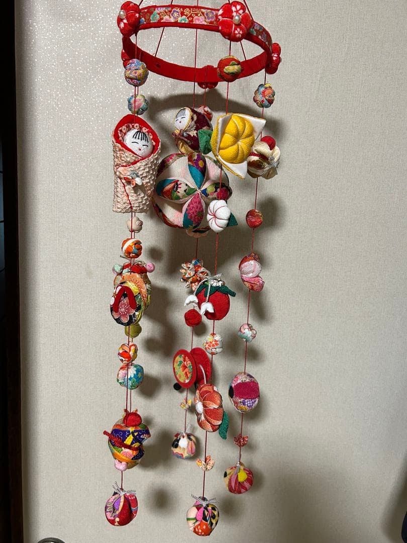 華やかな吊るし雛　￼雛飾りやプレゼント　（パコ　2点）