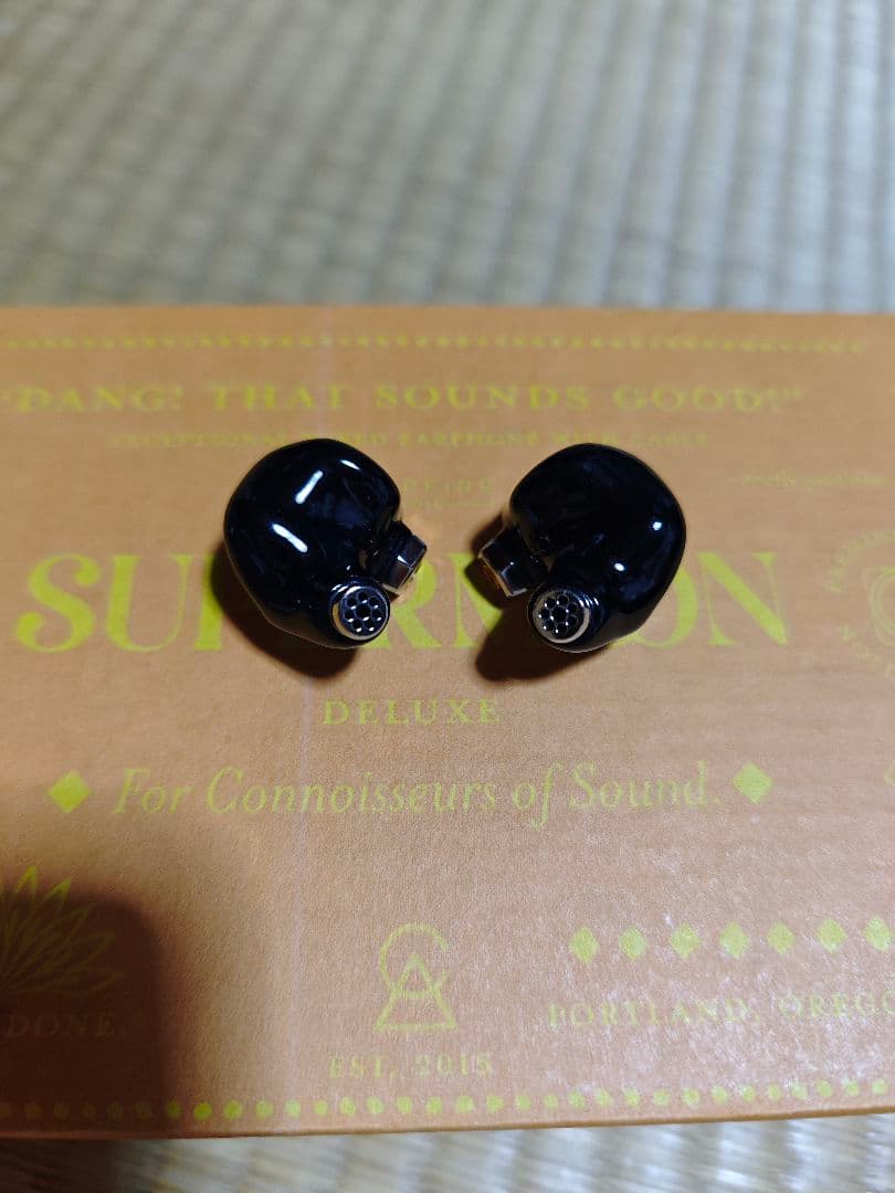 極美品　Campfire Audio Supermoon 国内正規品