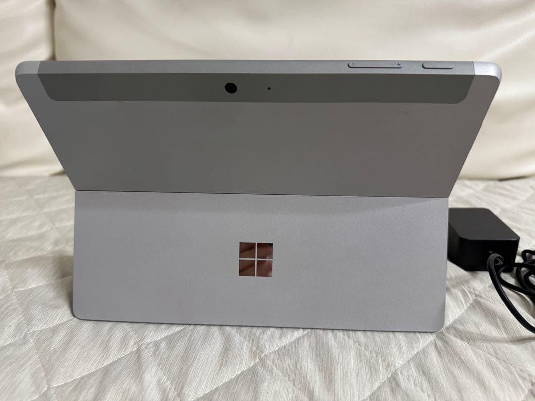 Windowsタブレット本体 Microsoft Surface Go + Type Cover