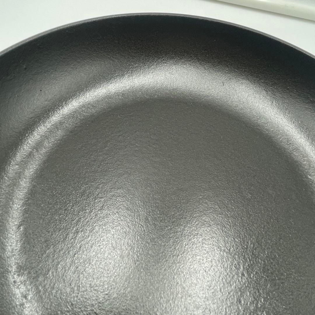 美品】ストウブ（Staub）ウッドハンドルフライパン 24cm IH/ガス火対応
