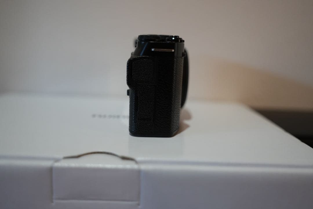 FujifilmX-M5ブラックボディ＋XF27mmF2.8 R WRレンズ付き