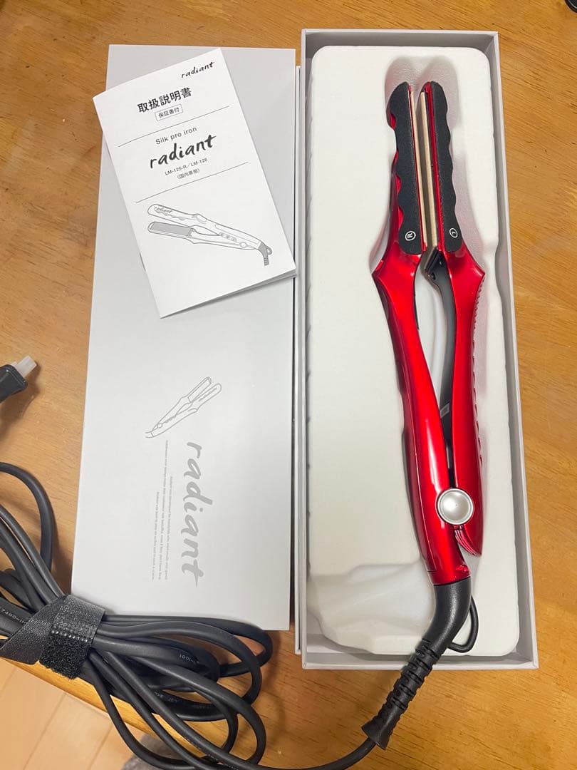 美品　radiant ストレートヘアアイロン レッド　28mm