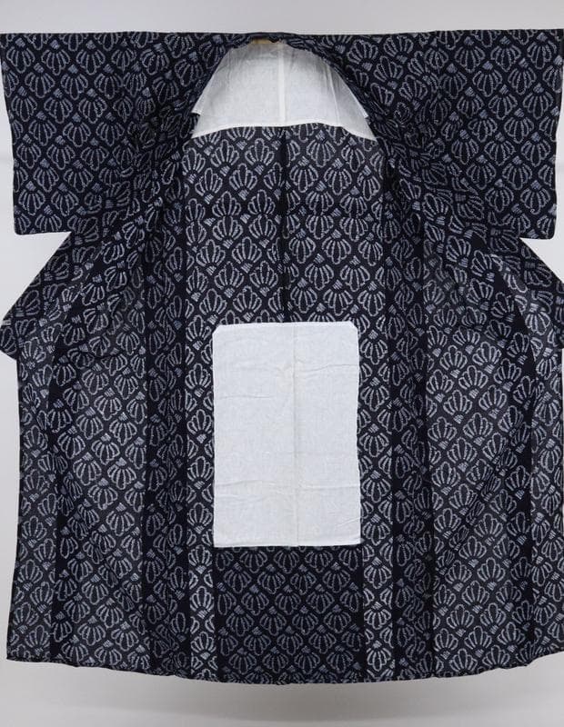 絞り浴衣＊夏着物 小柄さん 花の蕾模様 普段着として♪木綿着物◆5UA16