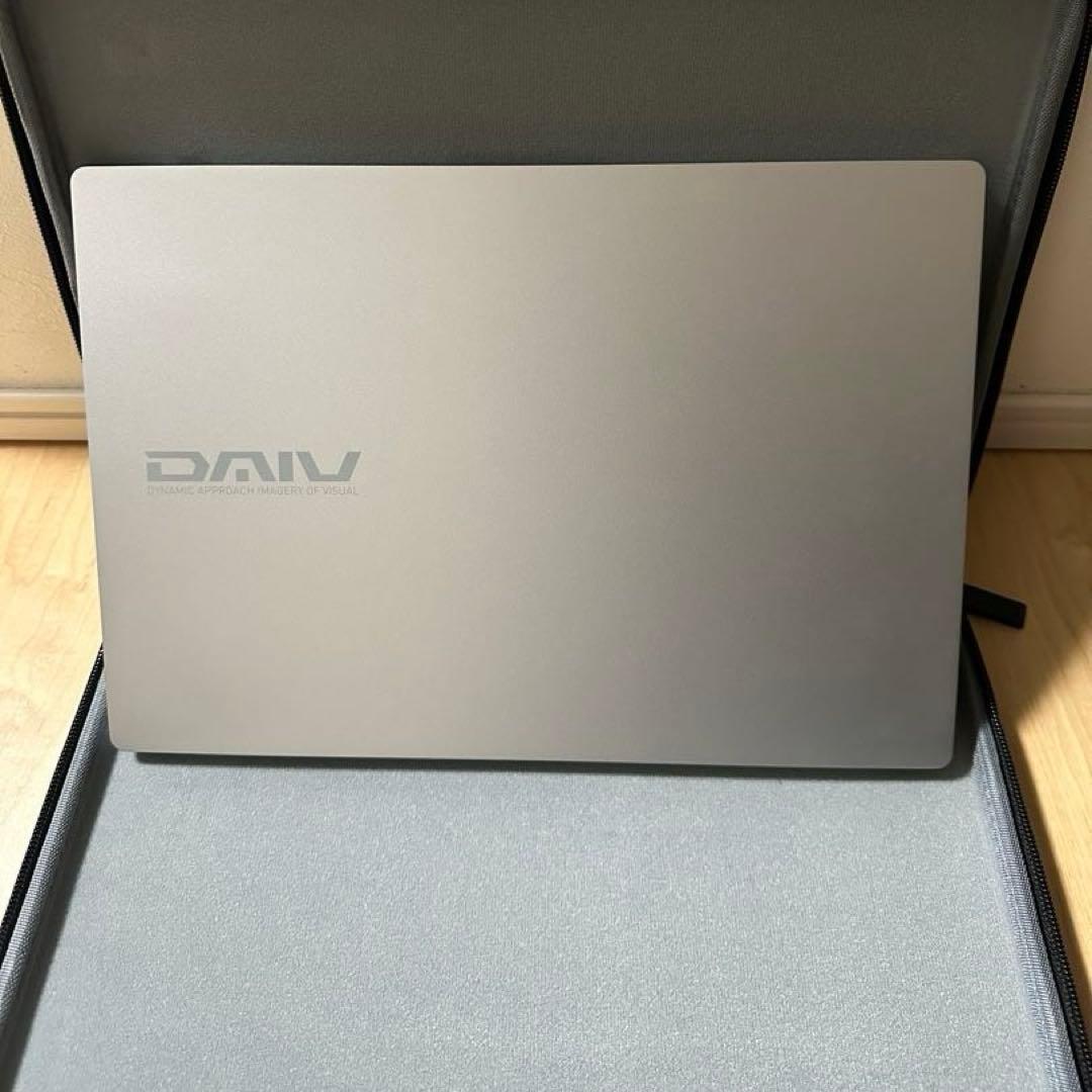 DAIV シルバー ノートPC Intel Core i7