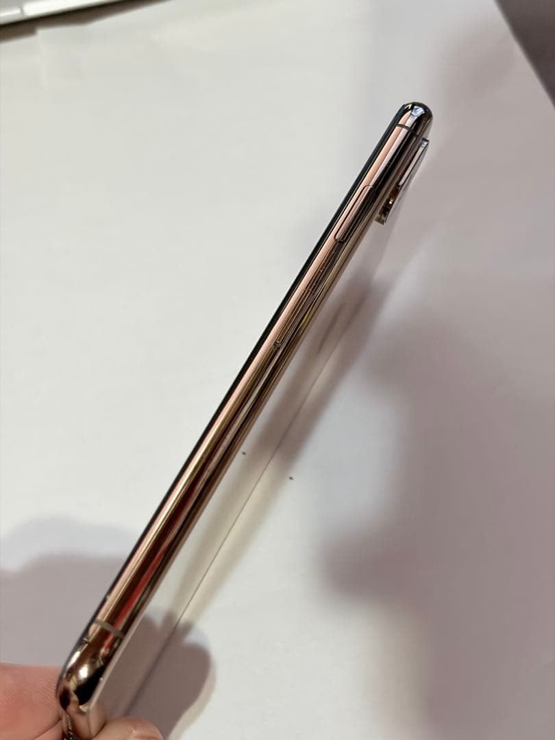 iPhone Xs Max 256GB 画面液晶漏れ？