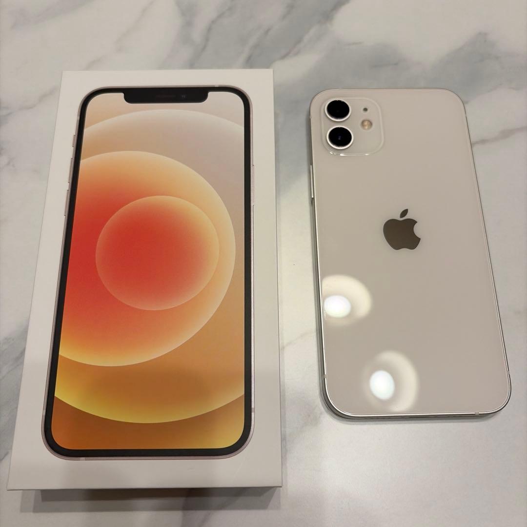 Apple iPhone 12 White 本体　64GB