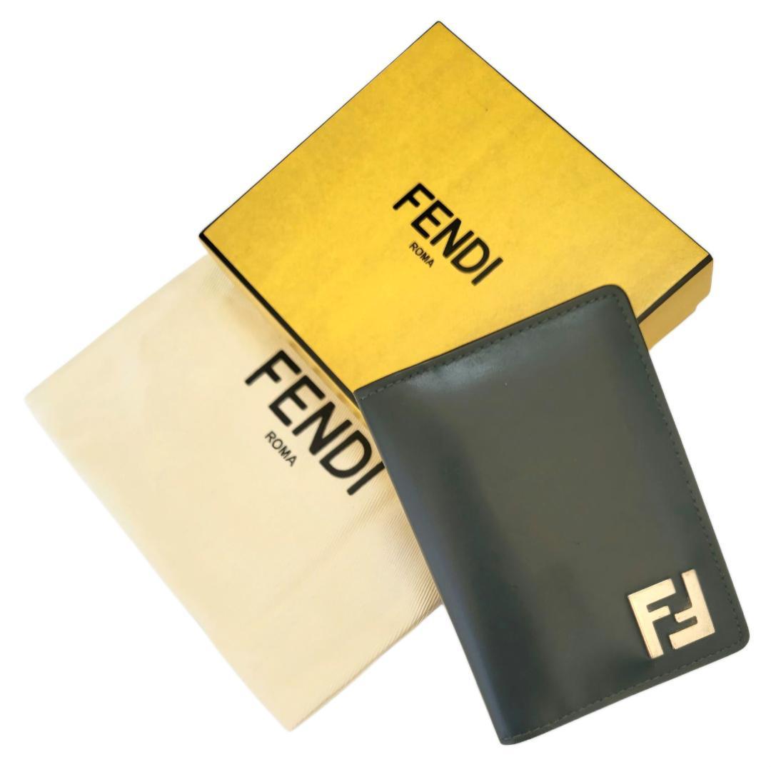 ☆FENDI FF / フェンディ スクエア 二つ折り名刺入れ カードケース!!