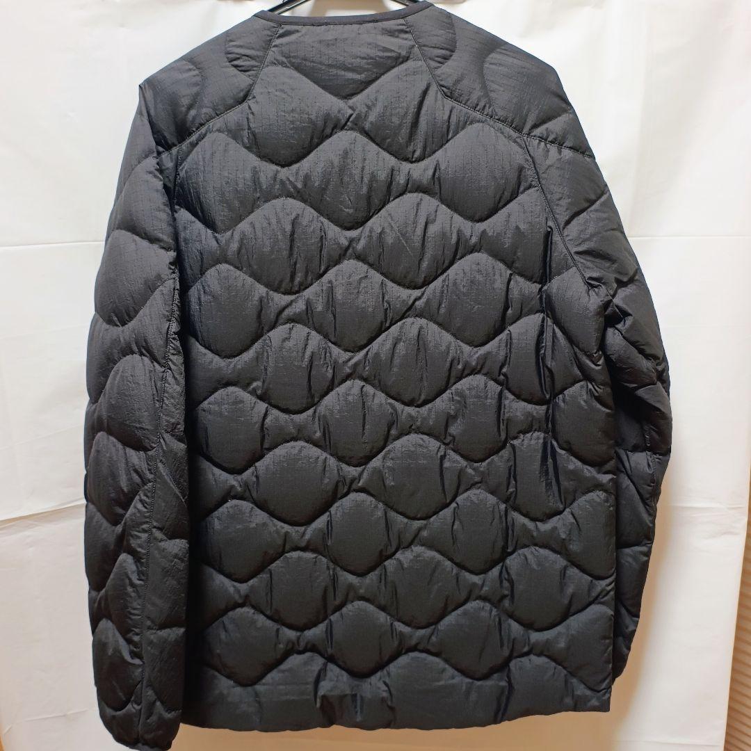 ユニクロ ホワイトマウンテニアリング ウルトラライトダウン