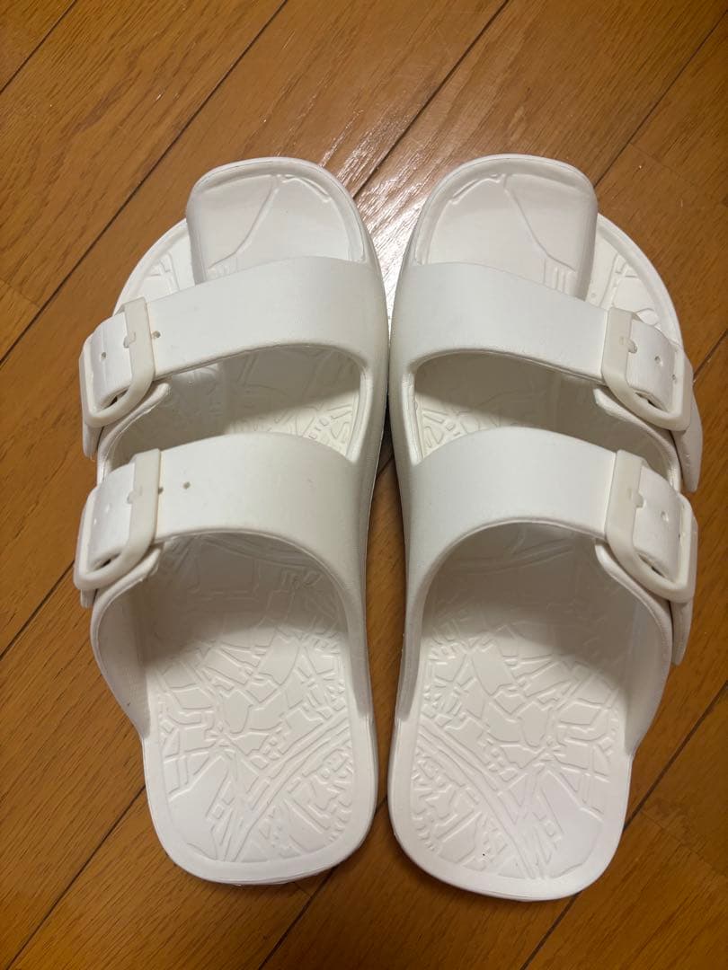 ラクバキ racbaki イージーサンダル ラップ　ホワイト　Sサイズ