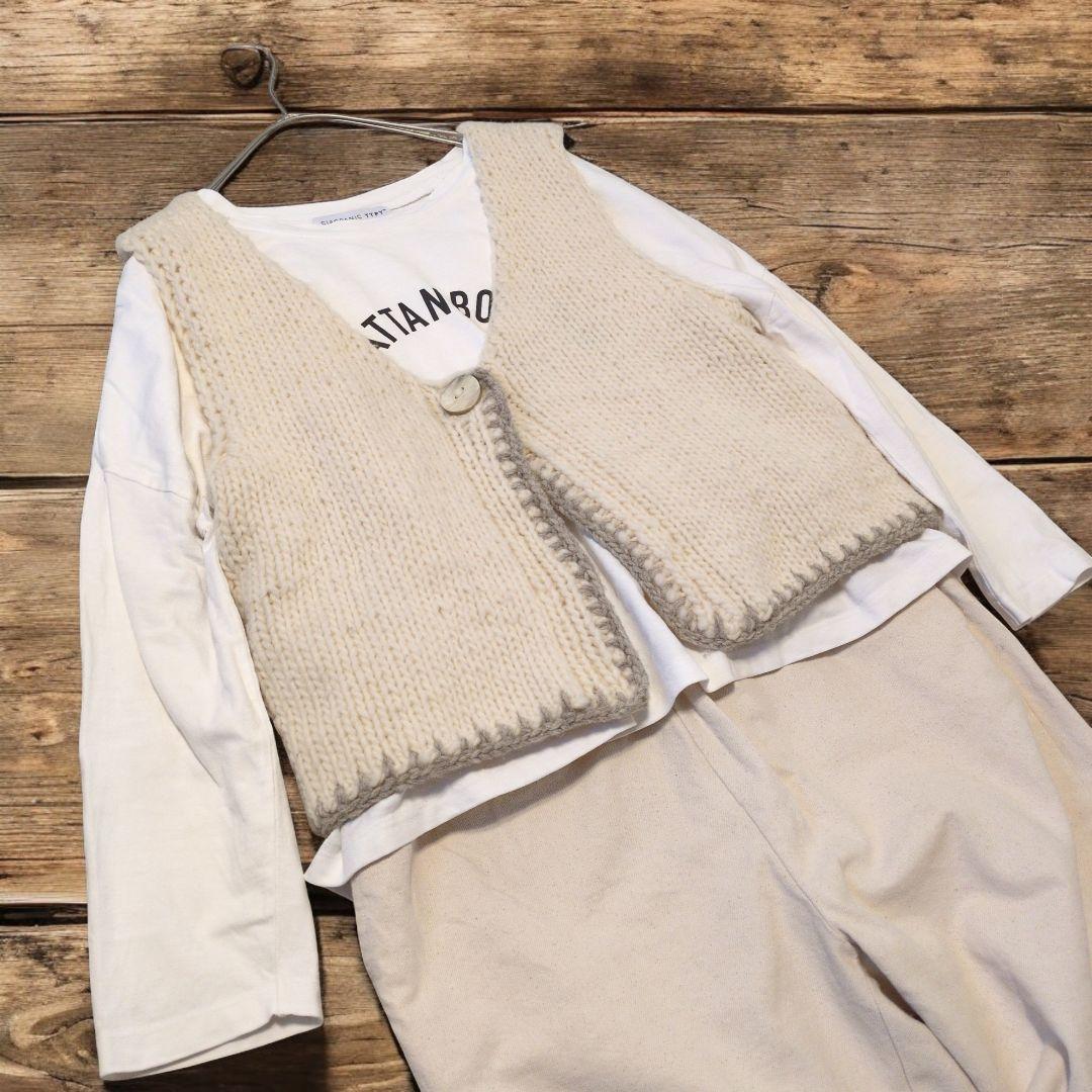 tumugu: ツムグ ローゲージ ハンドニット ベスト キナリ ウール100%