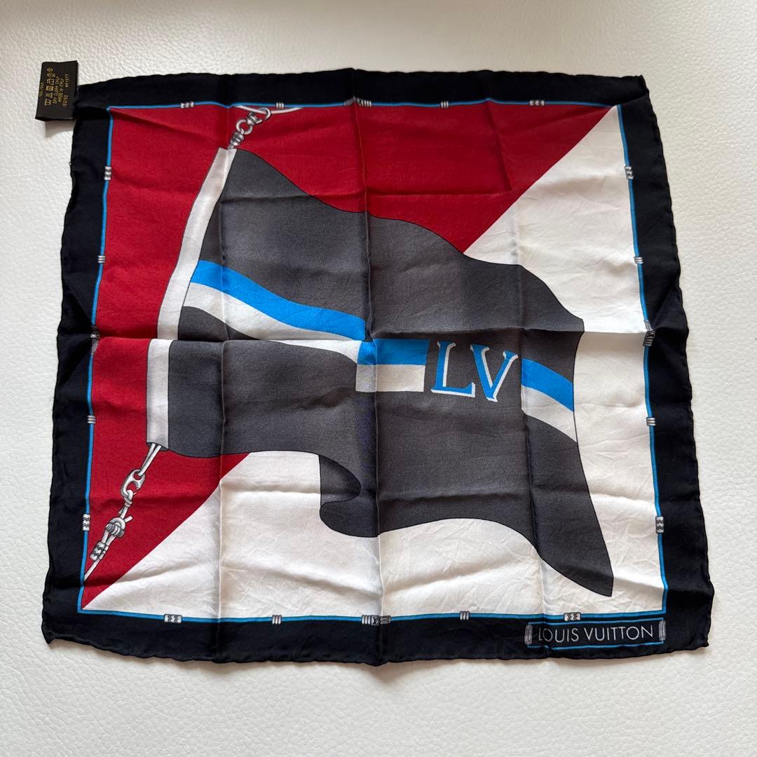 新品未使用ルイヴィトンハンカチ