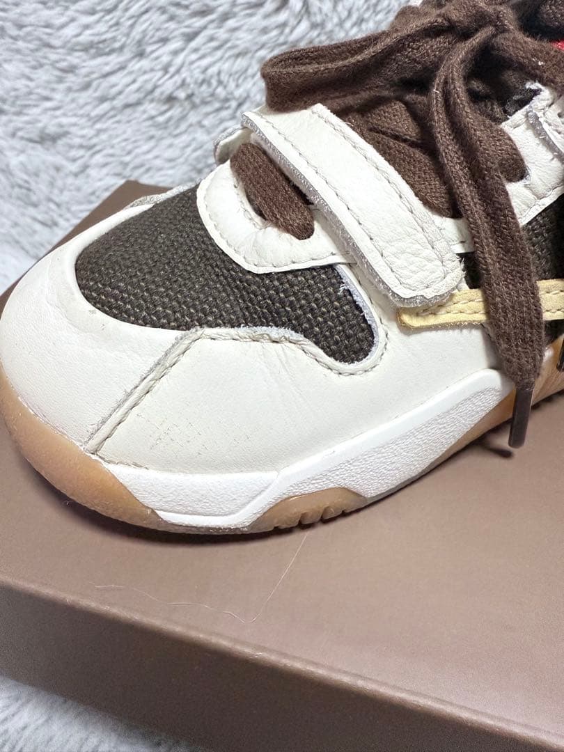 トラヴィス・スコット x ナイキ TD ジョーダン ジャンプマン ジャック TR