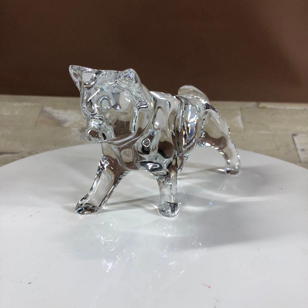 ✨バカラ　クリスタルガラス 犬のオブジェ 秋田犬　刻印あり　未使用