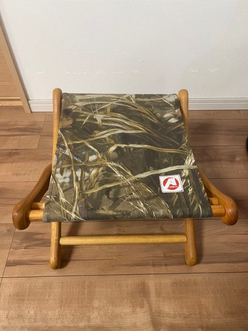 アシモクラフツ　スツール　リアルツリー柄