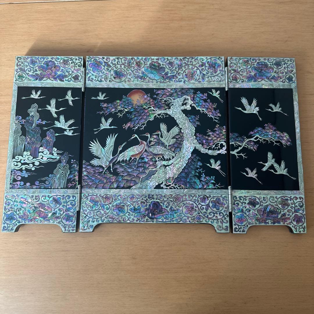 韓国螺鈿　螺鈿細工　高級　ミニ卓上屏風　新品　未使用品　箱付き