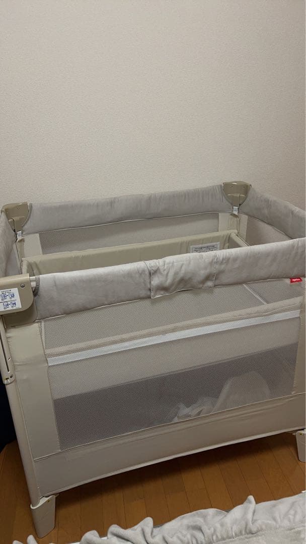 アップリカ ココネルエアープラス AB ホワイトベージュ