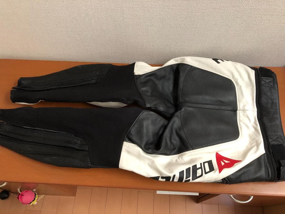 Dainese 革製バイクパンツ