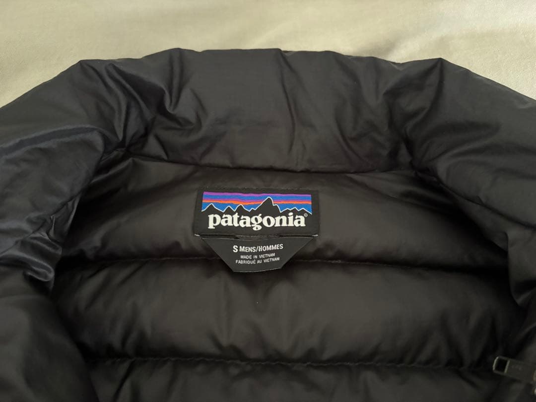 ♠*︎様 Patagonia ダウンセーター　ベスト　ブラック