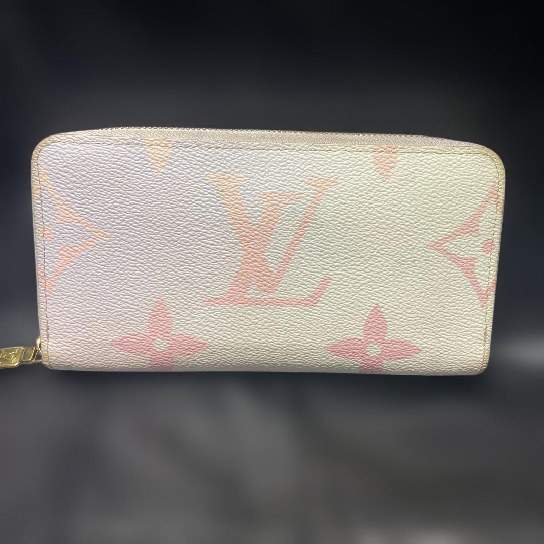 Louis Vuitton 長財布 ジッピーウォレット　ピンク紫グラデーション