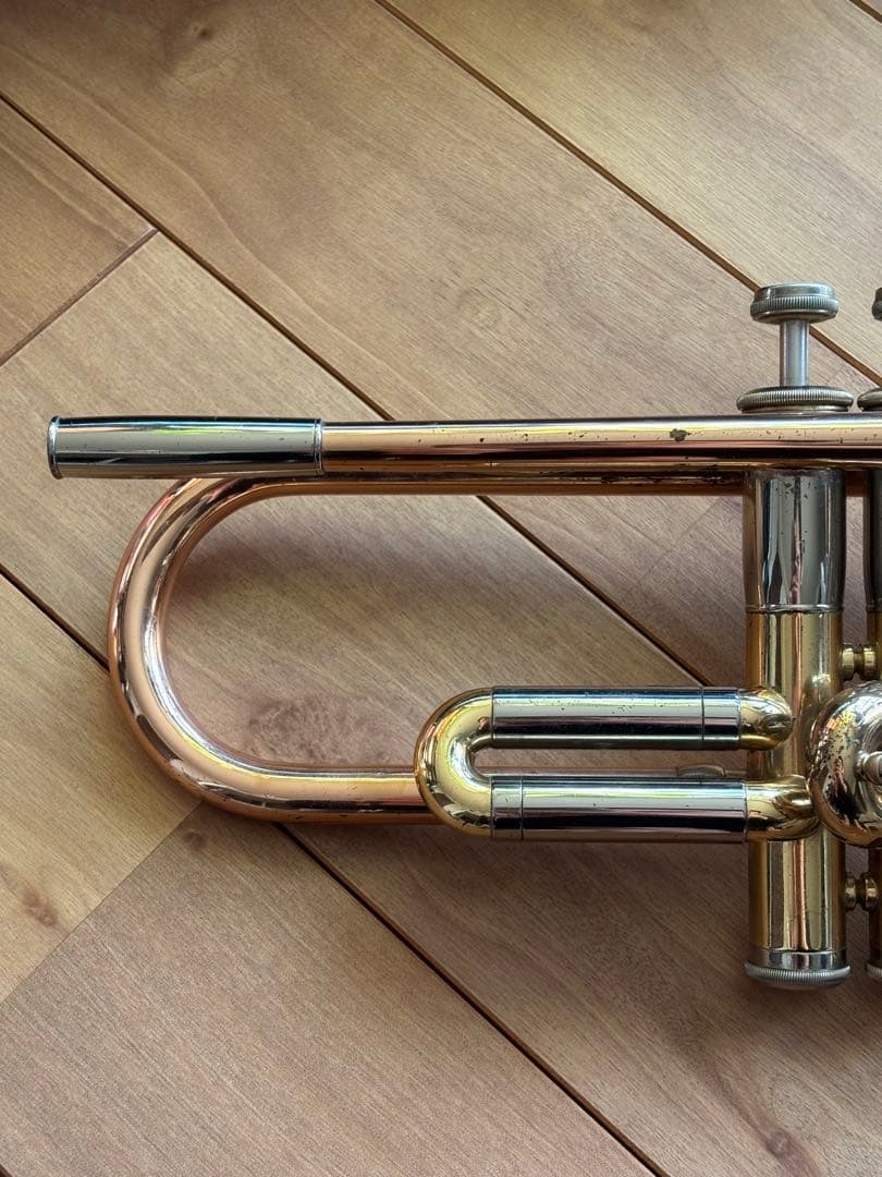 S*s様 Yamaha ytr-634 トランペットケース付き 赤ベル