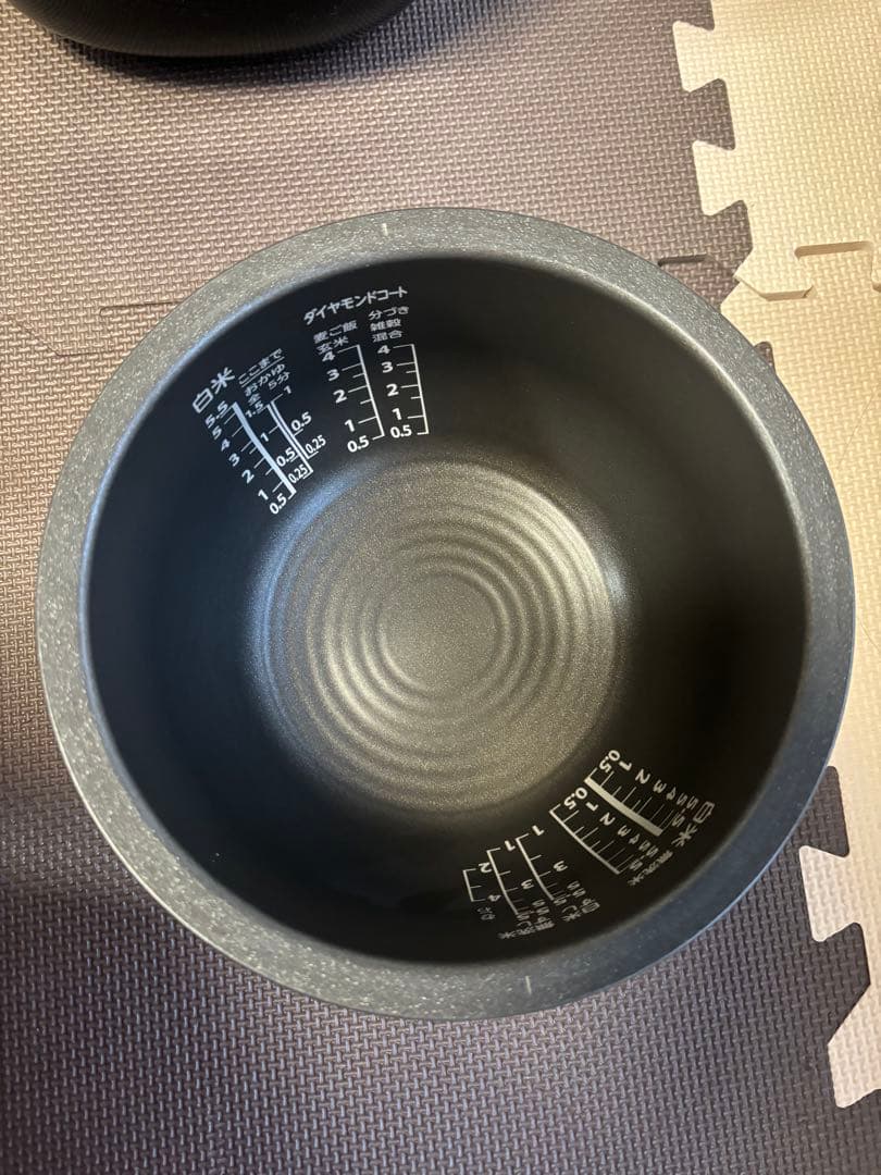 TOSHIBA 真空圧力IHジャー炊飯器 RC-10VRV-K-2024年製