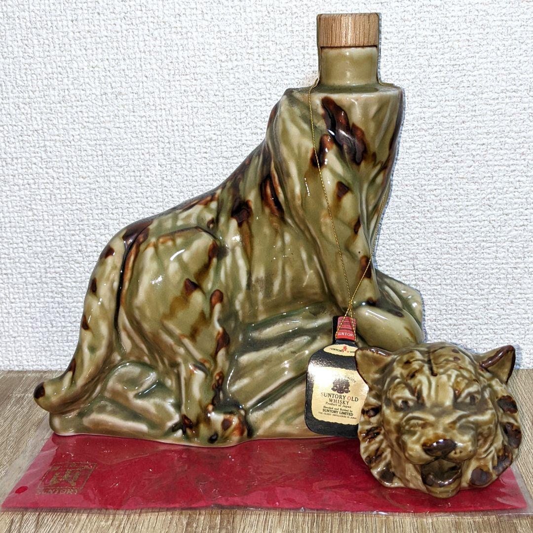 サントリーオールド　特級　干支　寅歳ボトル　700ml43%　未開栓　箱あり