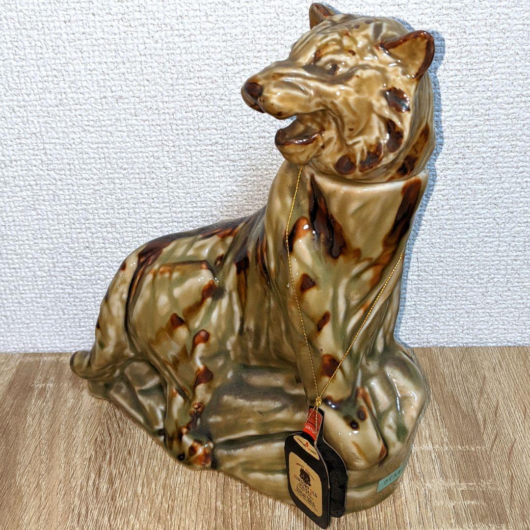 サントリーオールド　特級　干支　寅歳ボトル　700ml43%　未開栓　箱あり