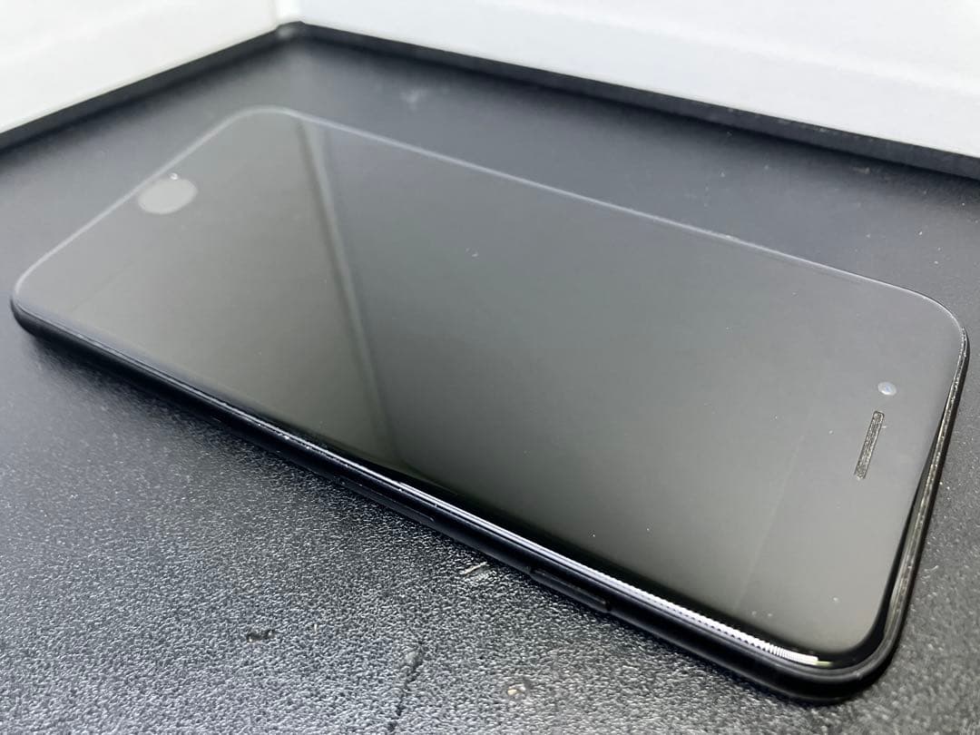 【セール】美品 SIMフリー iPhone7 128GB