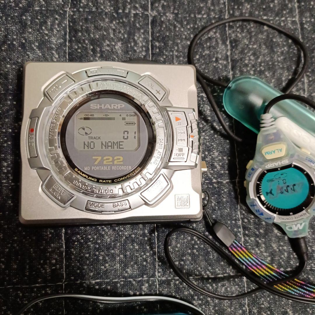 SHARP ポータブルMDレコーダー 本体とリモコン付き