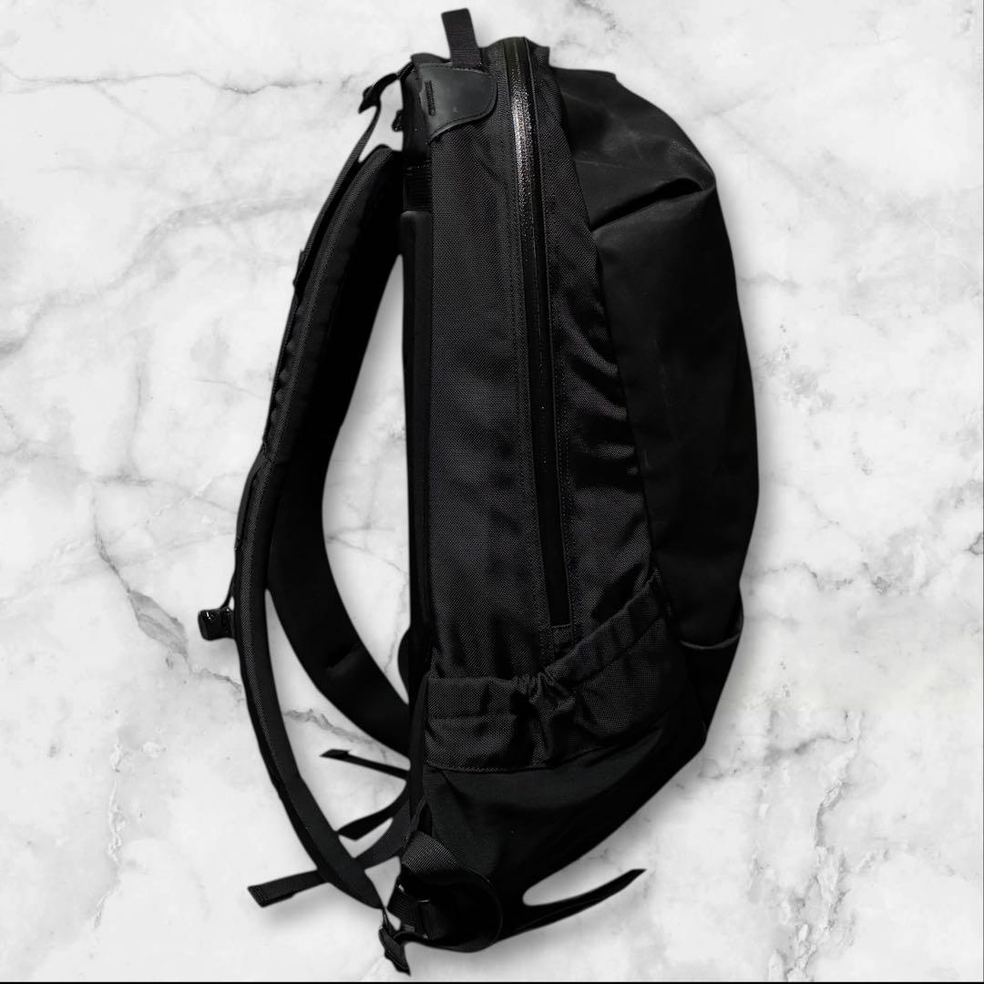 ARC'TERYX アークテリクス アロー22 リュック ブラック メンズ