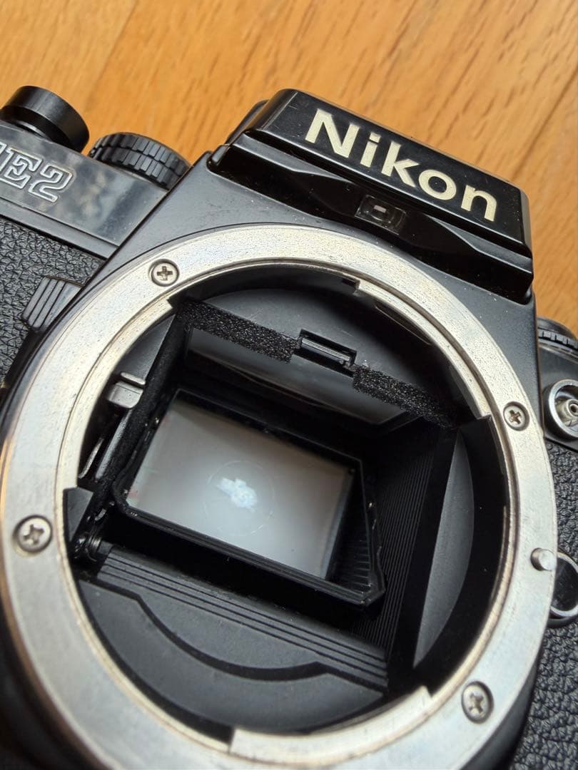 【ジャンク品】Nikon 一眼レフ FE2ボディ +（50mmレンズ1:1.4）