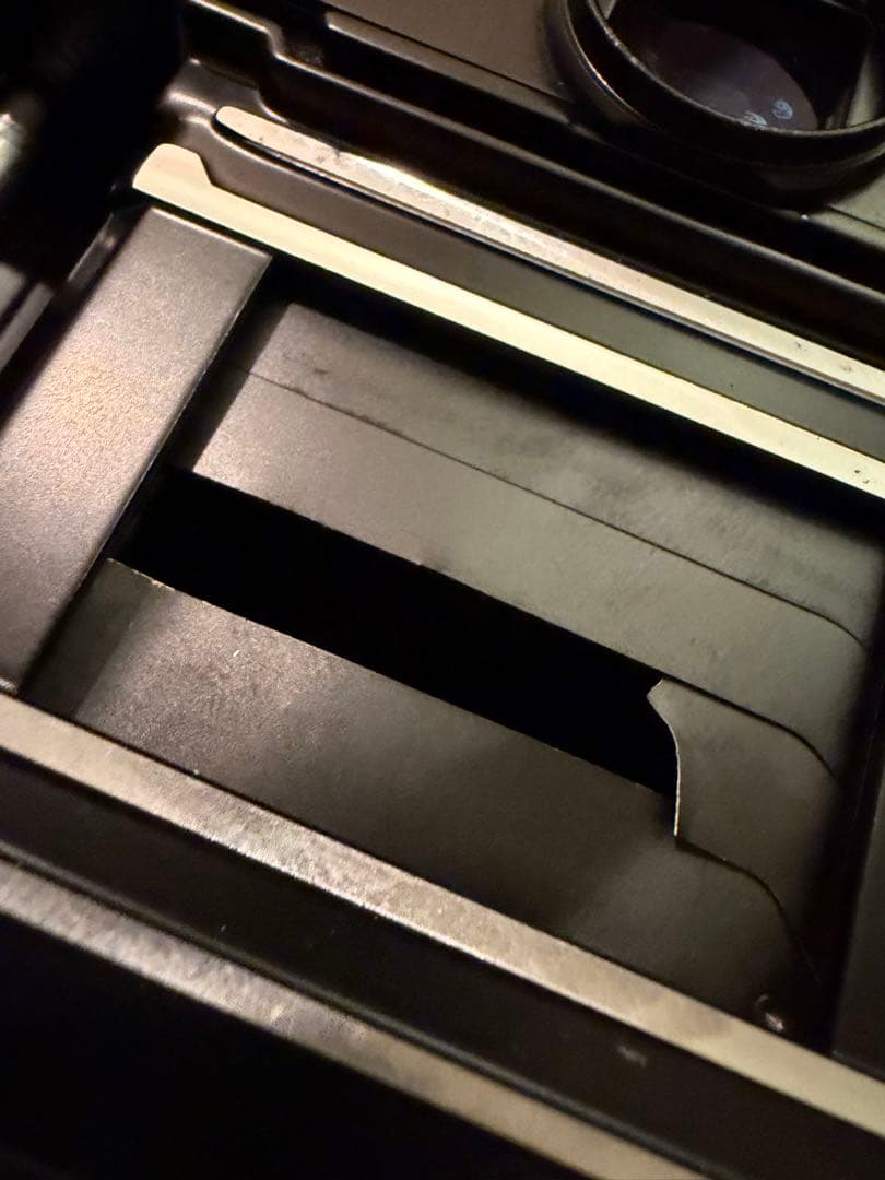 【ジャンク品】Nikon 一眼レフ FE2ボディ +（50mmレンズ1:1.4）